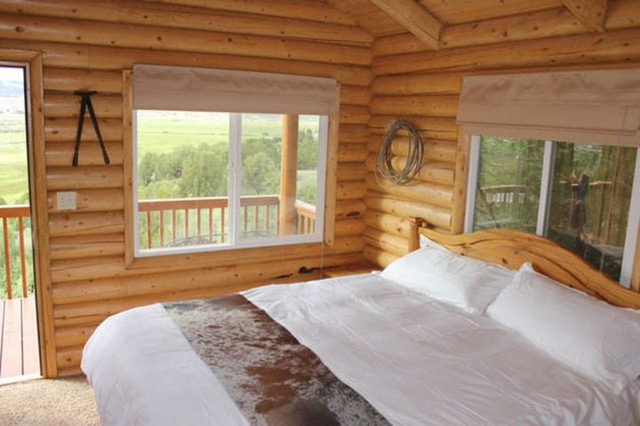 Room 35 of 54