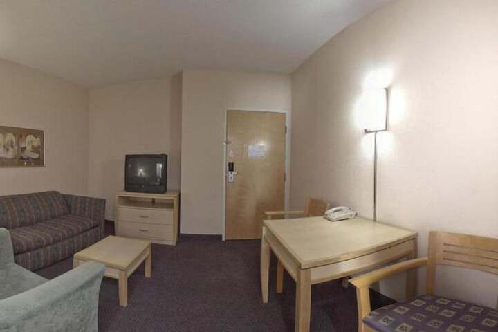 Room 50 of 65