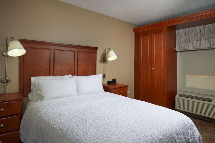 Room 19 of 41
