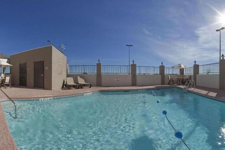 Pool 6 of 29