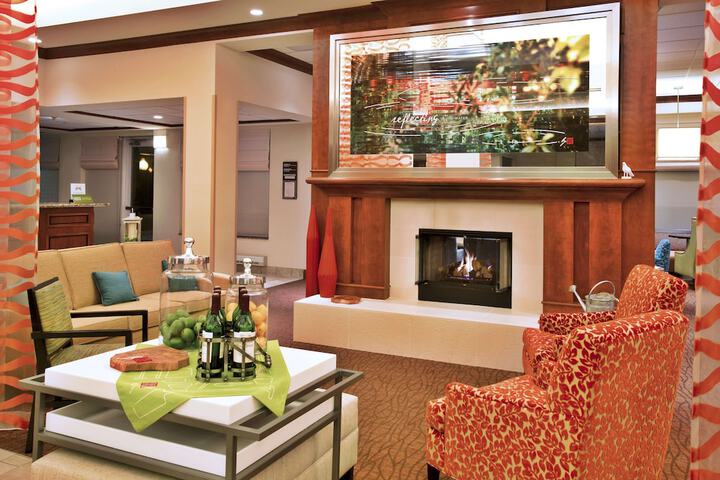 Hotel Interior 7 of 28