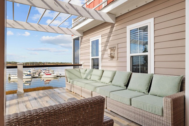 Regatta Inn Folly Beach