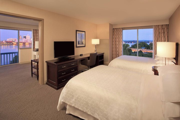 Sheraton Louisville Riverside by Marriott