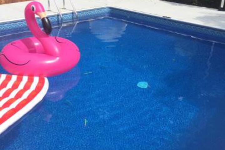 Heated Pool in Prime Woodstock