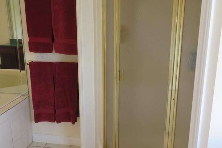 Room 29 of 44