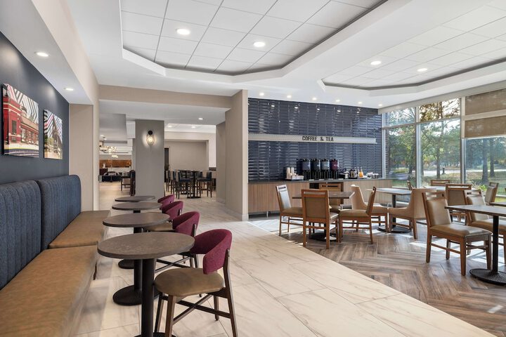 Breakfast/Coffee Service 46 of 54