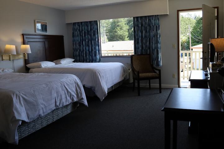 Room 11 of 35