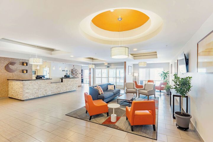 Hotel Interior 11 of 39