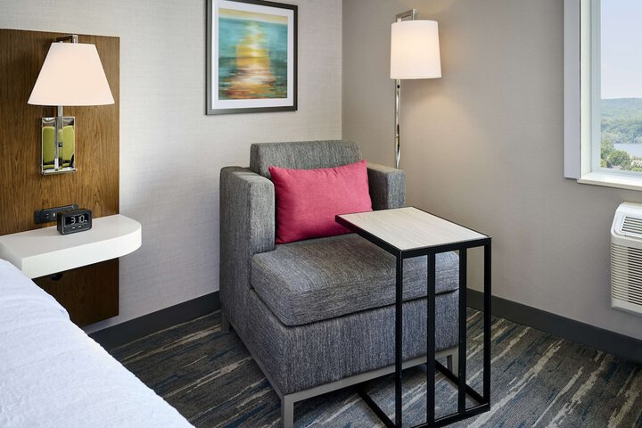Room 12 of 23