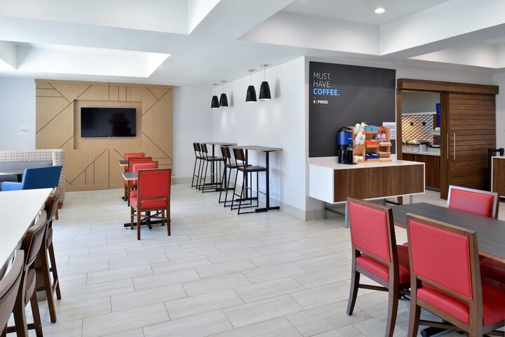 Holiday Inn Express & Suites Carthage by IHG