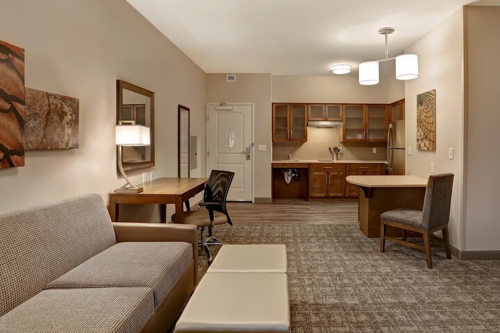 Staybridge Suites Overland Park - Kansas City S by IHG