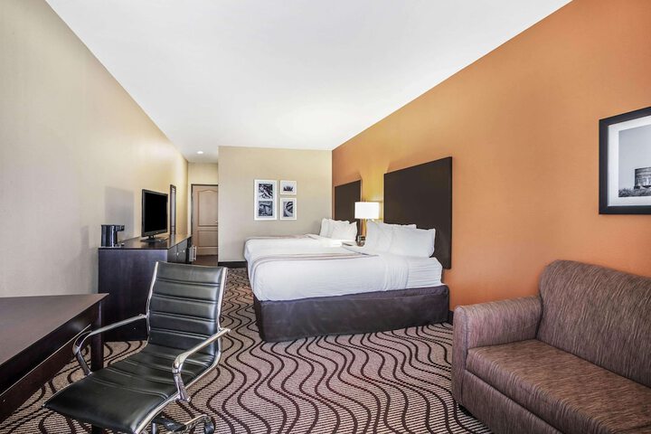 Room 25 of 30