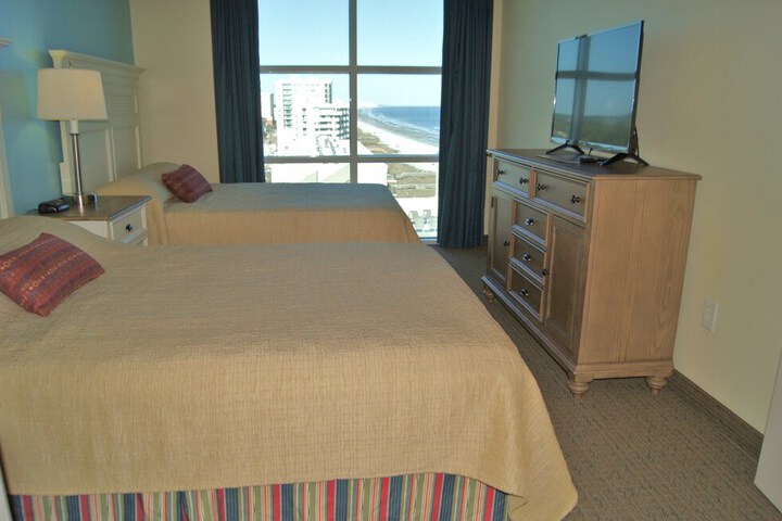 Room 34 of 70