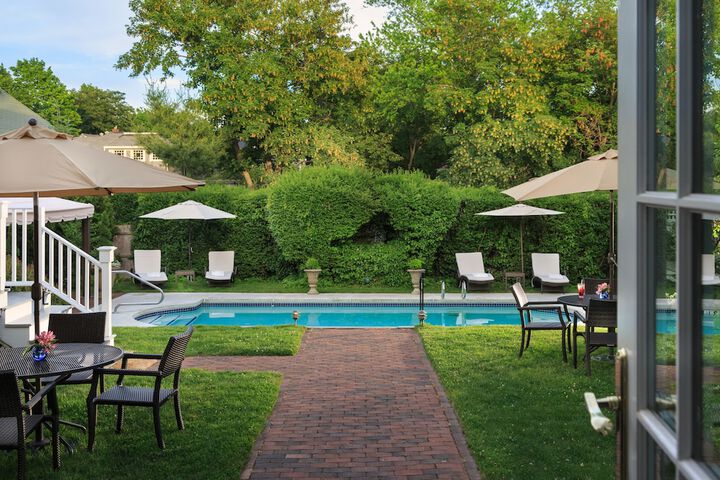 Pool 4 of 45