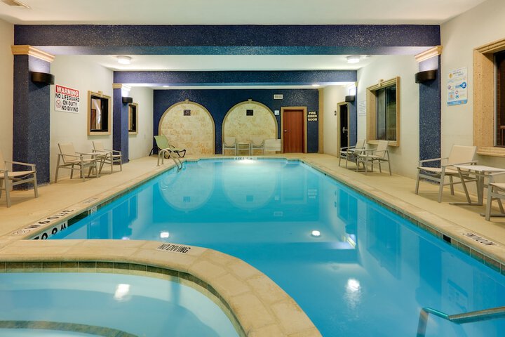 Pool 6 of 31