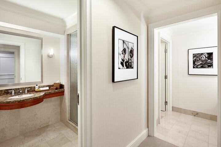 InterContinental Suites Hotel Cleveland by IHG
