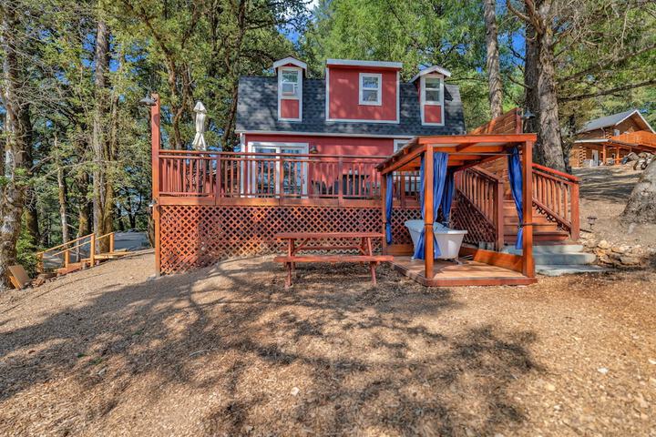 Mays Luxury Farm Stays