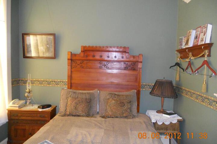 LandMark Inn at the Historic Bank of Oberlin