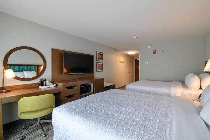Room 30 of 39