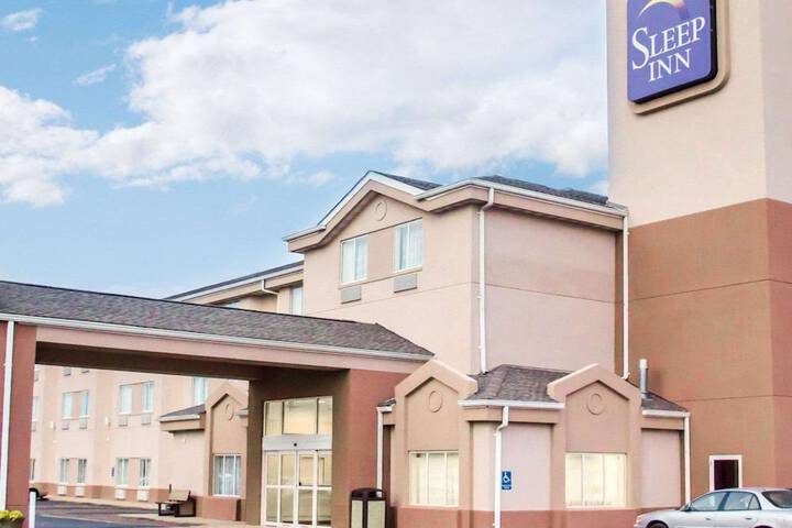 Sleep Inn OFallon near I-64