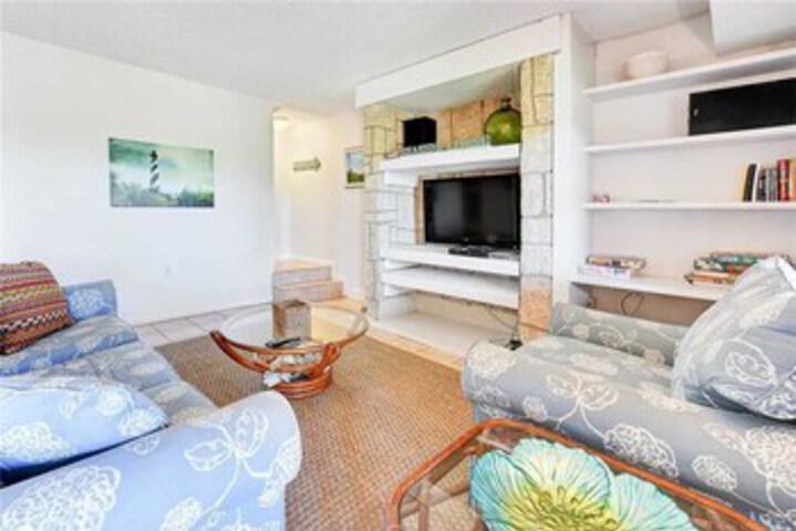 Going Coastal Beach House Four Bedroom Home
