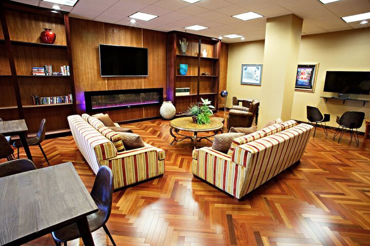 Holiday Inn Express Hotel & Suites Harrisburg West by IHG