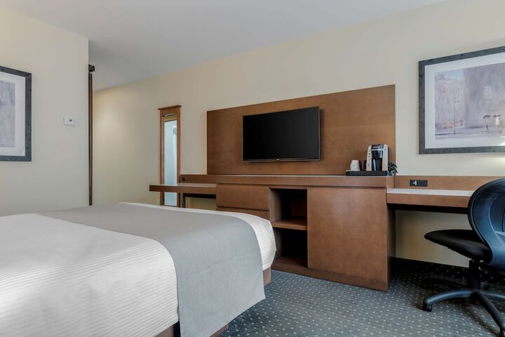 Room 18 of 43