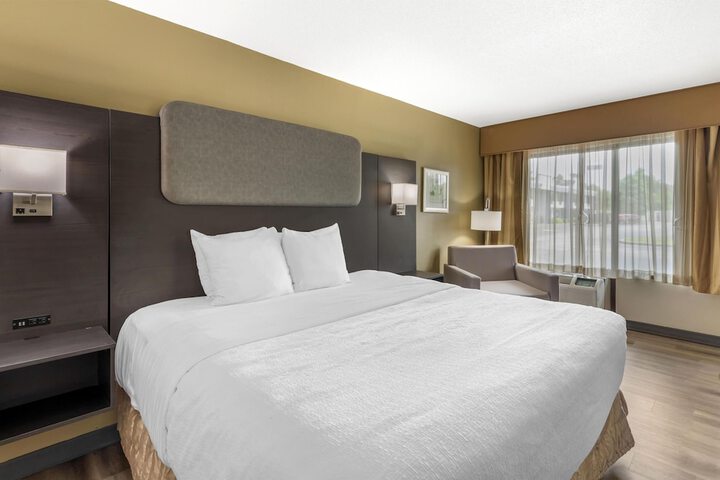 Best Western Plus Madison-Huntsville Hotel