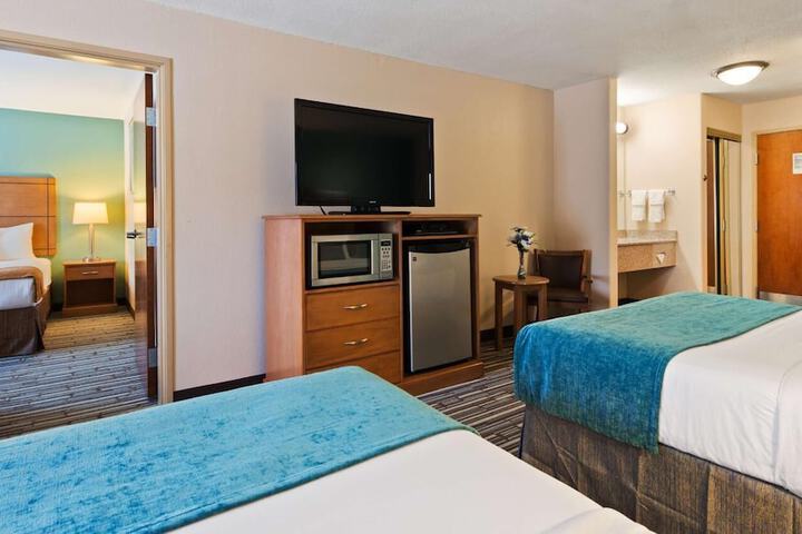 Room 15 of 35