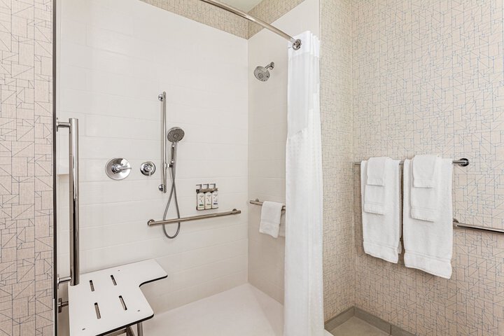 Room 20 of 48
