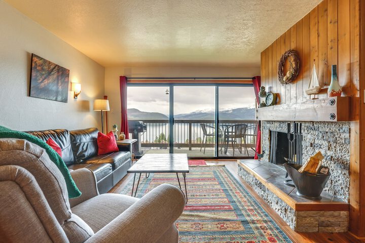 8 Mi to Keystone Resort: Dillion Condo w / Hot Tub!