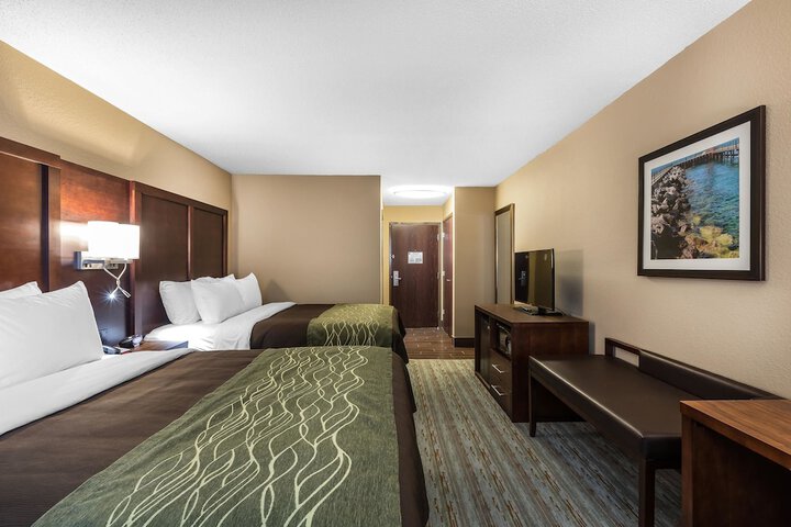Room 21 of 34