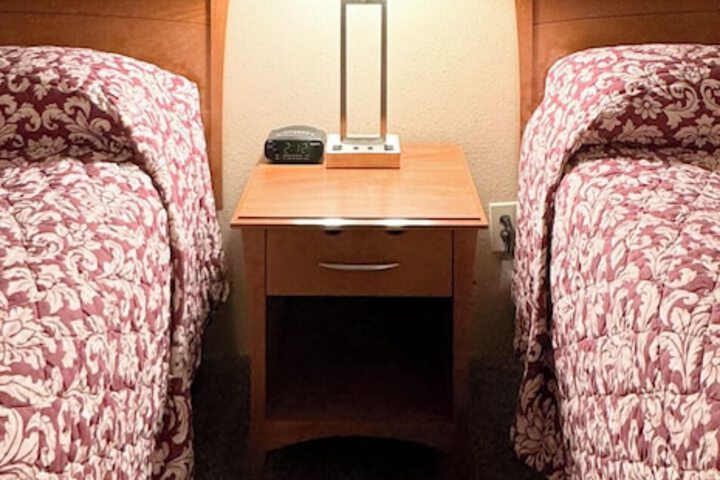 Room 13 of 44