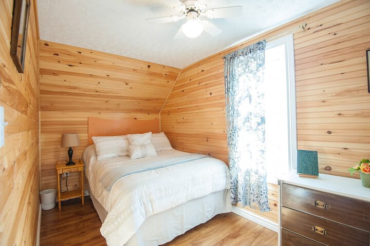 Cavendish Lodge & Cottages