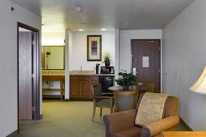 Room 16 of 49