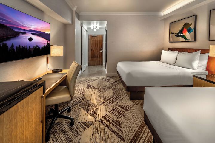 Room 10 of 75