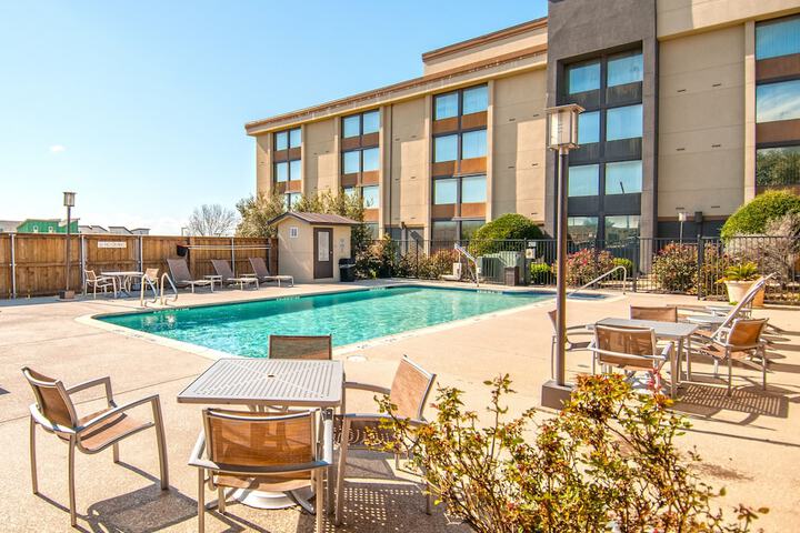 Pool 2 of 38