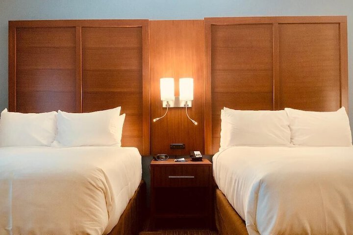 Room 44 of 70