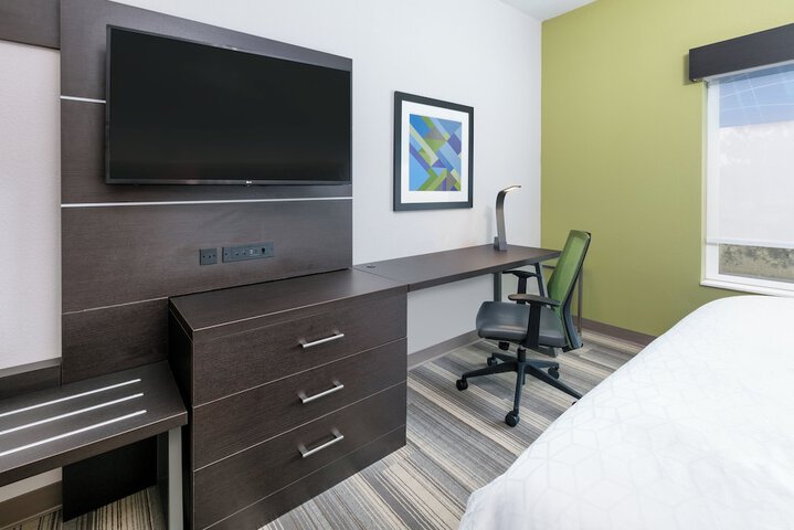 Room 20 of 92