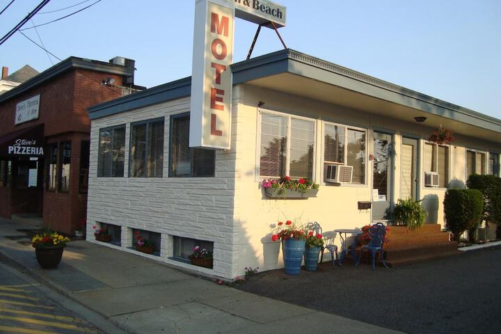 Hotel 2 of 36