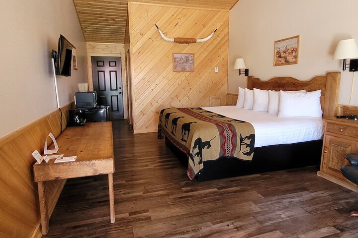 Room 46 of 85