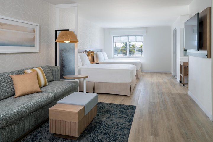Hyatt Place Fort Myers Estero