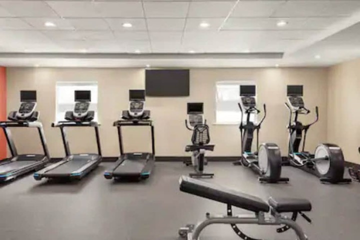 Home2 Suites by Hilton Woodbridge Potomac Mills