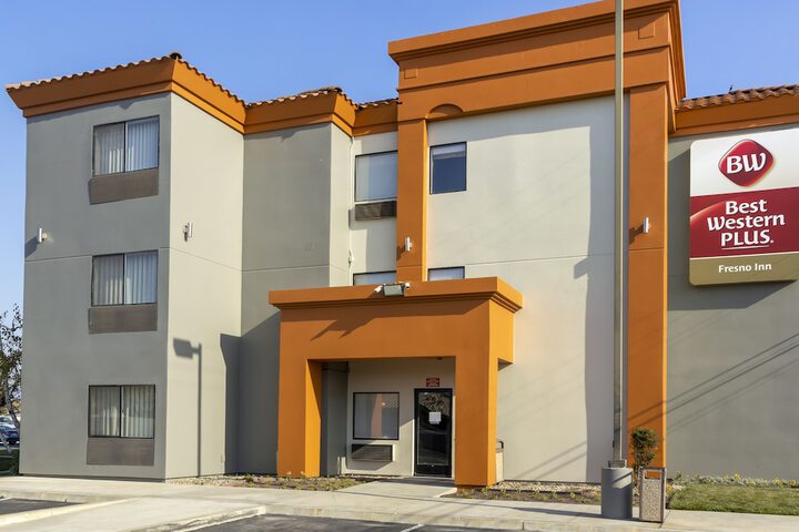 Hotel 5 of 30