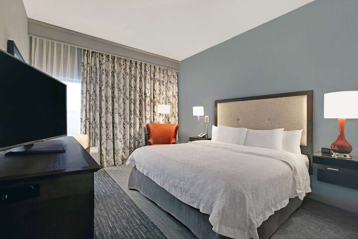 Room 15 of 36