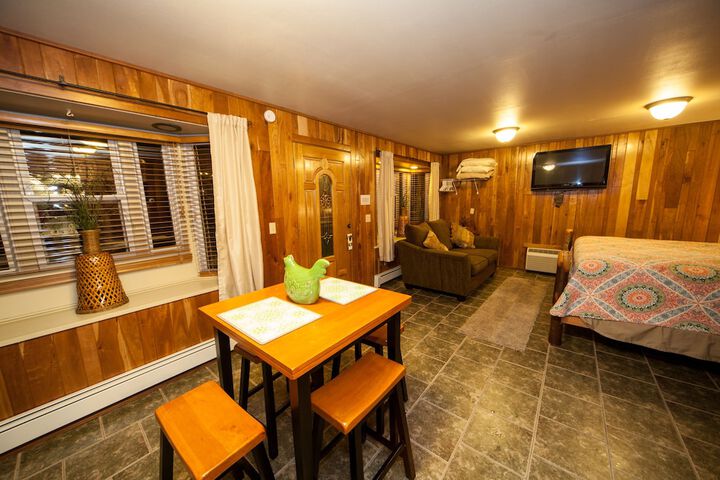 Room 20 of 86