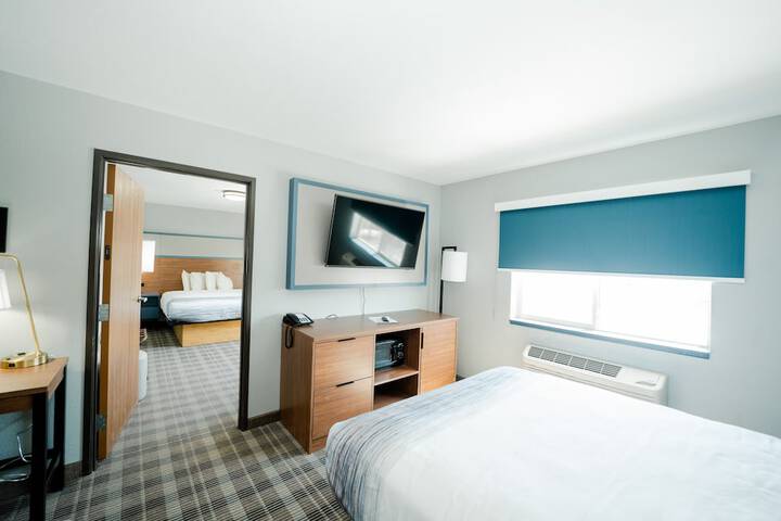 Room 14 of 43