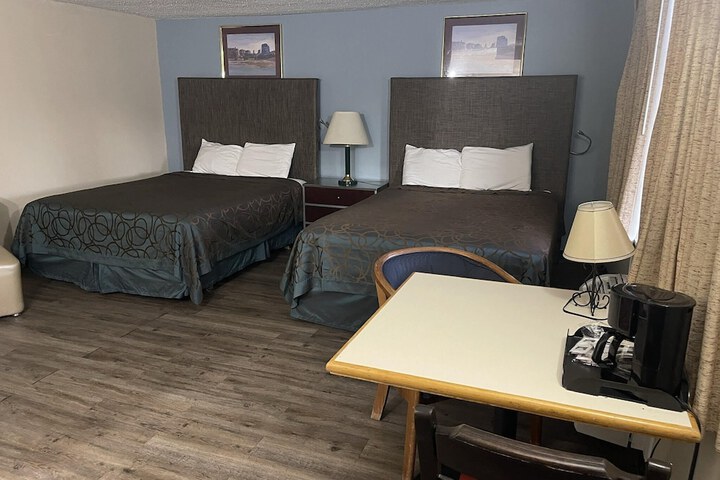 Safari Motel