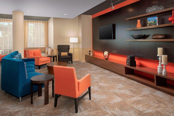 Hotel Interior 8 of 28
