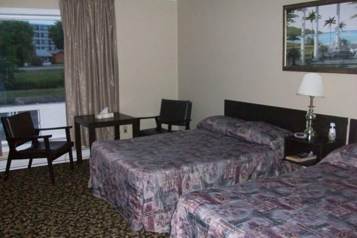 Room 18 of 50